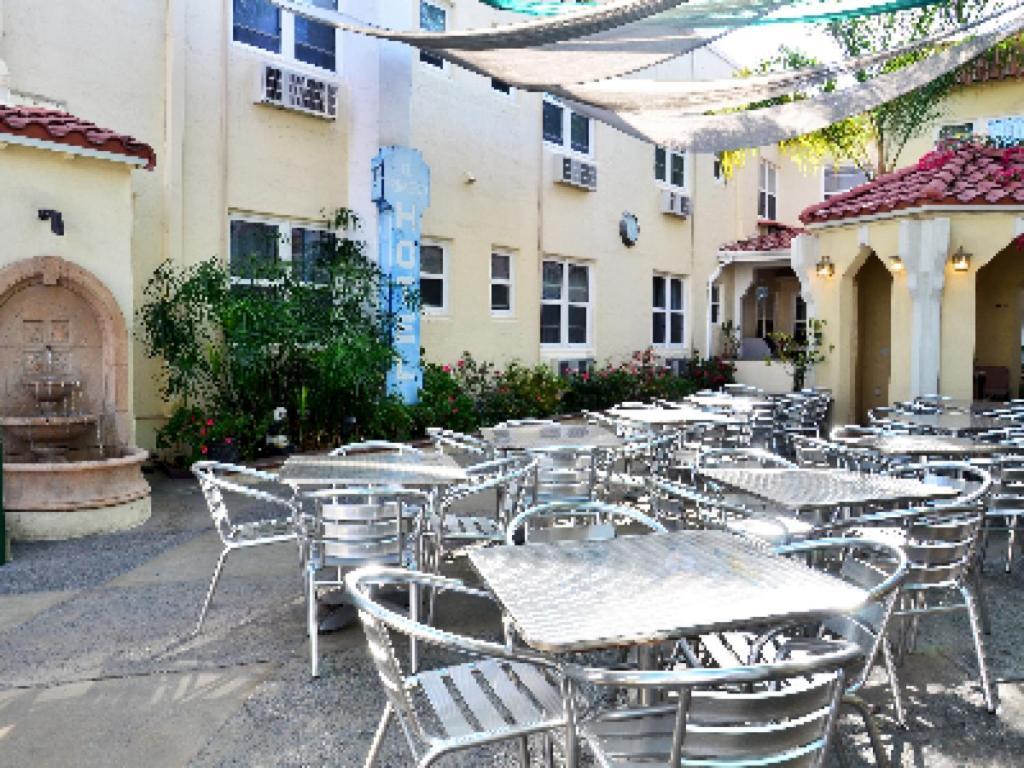 El Primero Boutique 3*